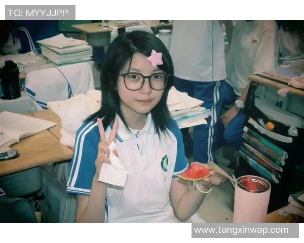 糖心vlog小桃在线观看-糖心vlog小桃，在线观看的甜蜜瞬间-糖心vlog小桃在线观看